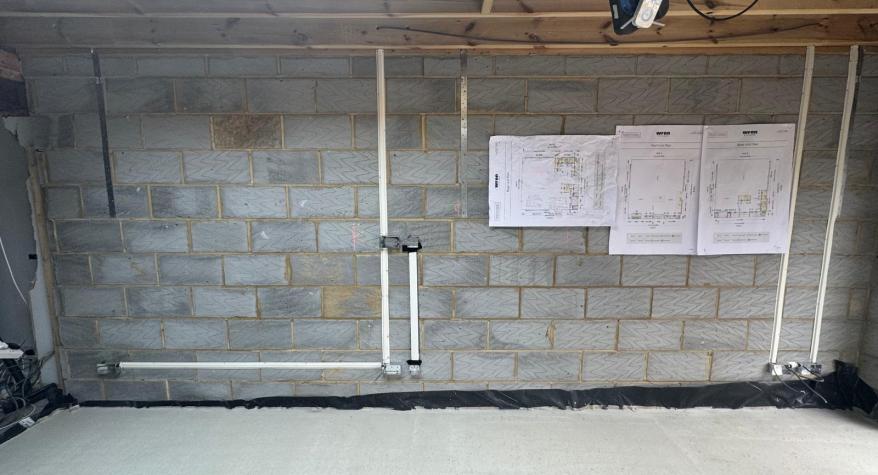 Extension First Fix Electrics in Reading